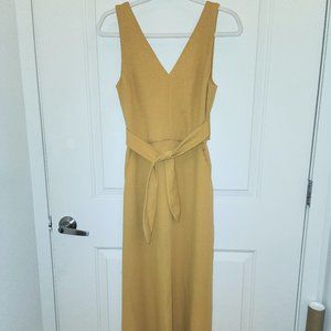 Aritzia Wilfred midi v-neck dress - Mustard Yellow - Peekaboo back detail - Sz 6